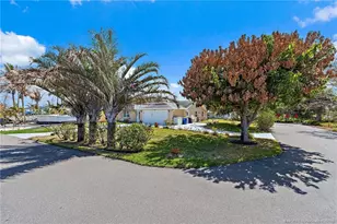 7954 SE Carlton St, Hobe Sound, FL 33455 - Photo 12