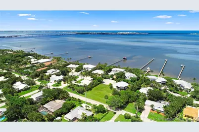 18 Cranes Nest, Sewalls Point, FL 34996 - Photo 12