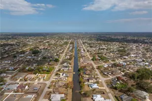 414 SW Carter Ave, Port Saint Lucie, FL 34983 - Photo 22