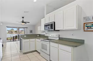 861 NW Waterlily Pl, Jensen Beach, FL 34957 - Photo 10