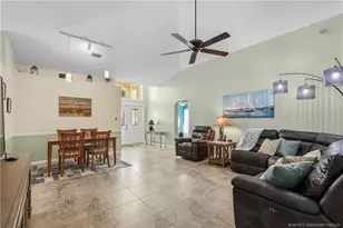 820 NW Waterlily Pl, Jensen Beach, FL 34957 - Photo 10