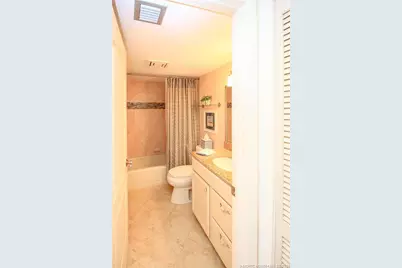 4720 NE Sandpebble Trace #305, Stuart, FL 34996 - Photo 20