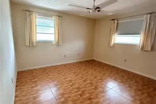 2417 NW Holiday Ct, Stuart, FL 34994 - Photo 20