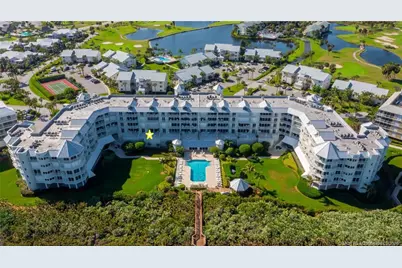 579 NE Plantation Road #S-103, Stuart, FL 34996 - Photo 2