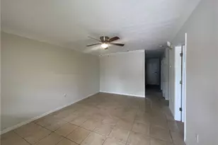 206 N 28th St, Fort Pierce, FL 34947 - Photo 2