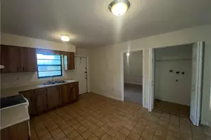 206 N 28th St, Fort Pierce, FL 34947 - Photo 6