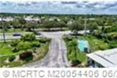 605 NE South Seas Way, Jensen Beach, FL 34957 - Photo 22