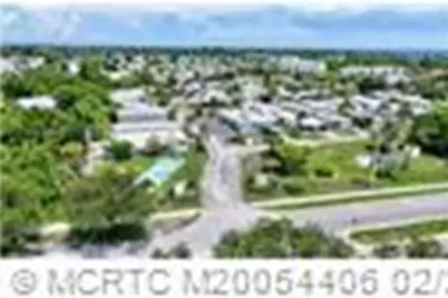 605 NE South Seas Way, Jensen Beach, FL 34957 - Photo 32