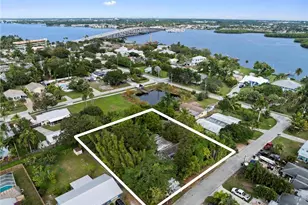 895 SW 29th Terrace, Palm City, FL 34990 - Photo 4