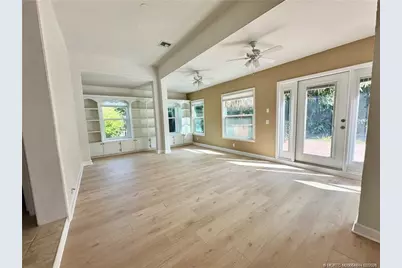 2097 SE Dranson Circle, Port Saint Lucie, FL 34952 - Photo 14