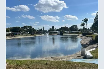 8548 Duke Court W, Boynton Beach, FL 33436 - Photo 4