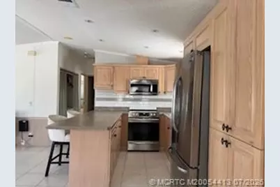 677 Nettles Boulevard, Jensen Beach, FL 34957 - Photo 6