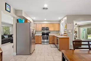 803 NW Spruce Ridge Dr, Stuart, FL 34994 - Photo 22