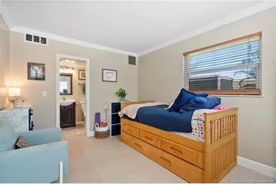 803 NW Spruce Ridge Drive, Stuart, FL 34994 - Photo 38