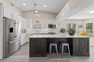 1828 SE Coronado Ln, Stuart, FL 34996 - Photo 12