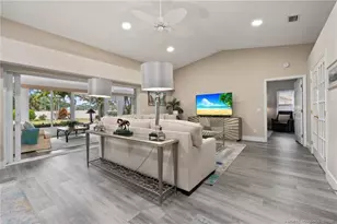 1828 SE Coronado Ln, Stuart, FL 34996 - Photo 18