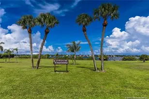 1828 SE Coronado Ln, Stuart, FL 34996 - Photo 46