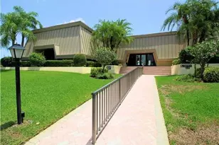 1828 SE Coronado Ln, Stuart, FL 34996 - Photo 48