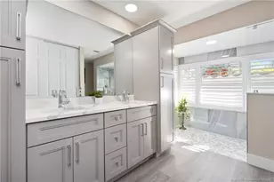 1828 SE Coronado Ln, Stuart, FL 34996 - Photo 32