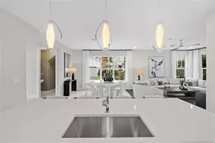 823 Prairie Ave SW, Palm City, FL 34990 - Photo 16