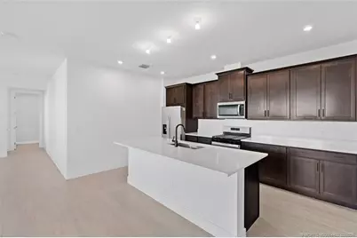 823 Prairie Avenue SW, Palm City, FL 34990 - Photo 54