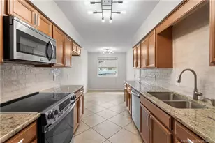 2861 SE Calvin St, Port Saint Lucie, FL 34952 - Photo 8