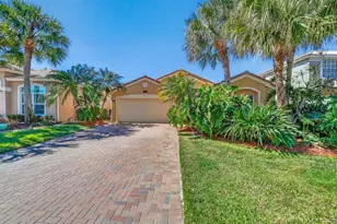 1106 SE Westminster Pl, Stuart, FL 34997 - Photo 1