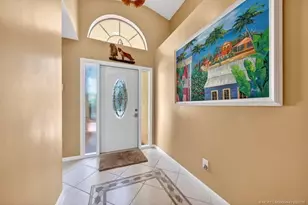 1106 SE Westminster Pl, Stuart, FL 34997 - Photo 4