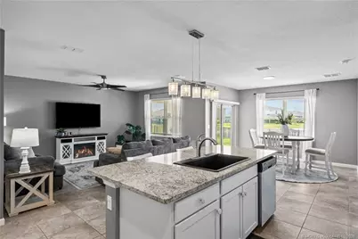 10760 SW Cremona Way, Port Saint Lucie, FL 34987 - Photo 16