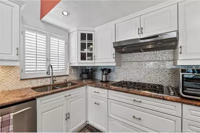 1811 Bayshore Drive, Fort Pierce, FL 34949 - Photo 22