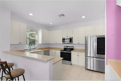 9902 E Verona Circle, Vero Beach, FL 32966 - Photo 18