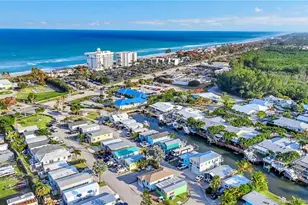 10851 S Ocean Dr, Jensen Beach, FL 34957 - Photo 28