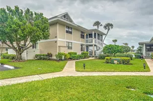 310 NE Golfview Circle, Stuart, FL 34996 - Photo 24