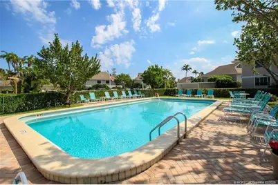 310 NE Golfview Circle #310, Stuart, FL 34996 - Photo 18