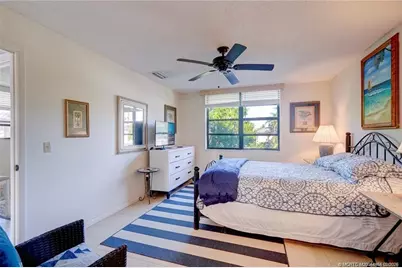 310 NE Golfview Circle #310, Stuart, FL 34996 - Photo 10