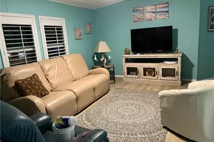 536 Nettles Blvd, Jensen Beach, FL 34957 - Photo 2