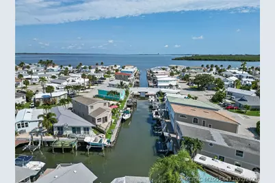 536 Nettles Boulevard, Jensen Beach, FL 34957 - Photo 28