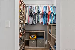 537 SW Laconic Ave SW, Port Saint Lucie, FL 34953 - Photo 22