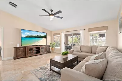 537 SW Laconic Avenue SW, Port Saint Lucie, FL 34953 - Photo 14