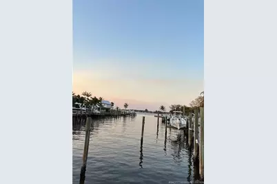 150 SW Beachway Avenue, Palm City, FL 34990 - Photo 2