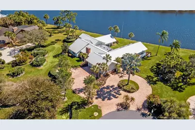 525 SW Perth Place, Palm City, FL 34990 - Photo 4