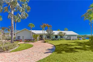 525 SW Perth Pl, Palm City, FL 34990 - Photo 2