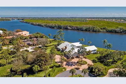 525 SW Perth Place, Palm City, FL 34990 - Photo 6