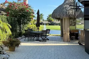 348 NW Boundary Dr, Port Saint Lucie, FL 34986 - Photo 1