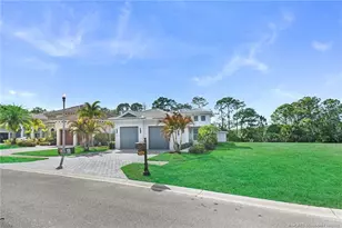 279 SE Via Bisento, Port Saint Lucie, FL 34952 - Photo 2