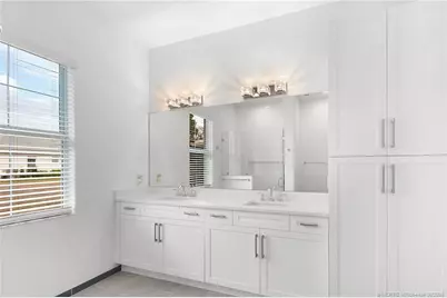 279 SE Via Bisento, Port Saint Lucie, FL 34952 - Photo 28