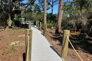 279 SE Via Bisento, Port Saint Lucie, FL 34952 - Photo 6