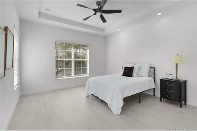279 SE Via Bisento, Port Saint Lucie, FL 34952 - Photo 34