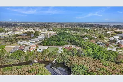 279 SE Via Bisento, Port Saint Lucie, FL 34952 - Photo 68