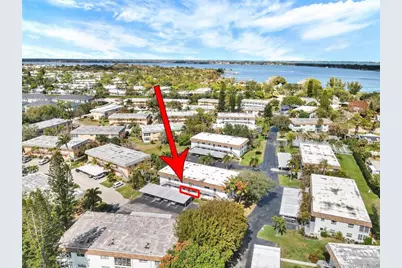 2950 SE Ocean Boulevard #7-2, Stuart, FL 34996 - Photo 2